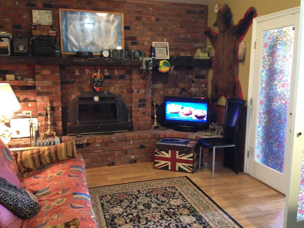 Heather Place Inn Нанаймо Номер фото